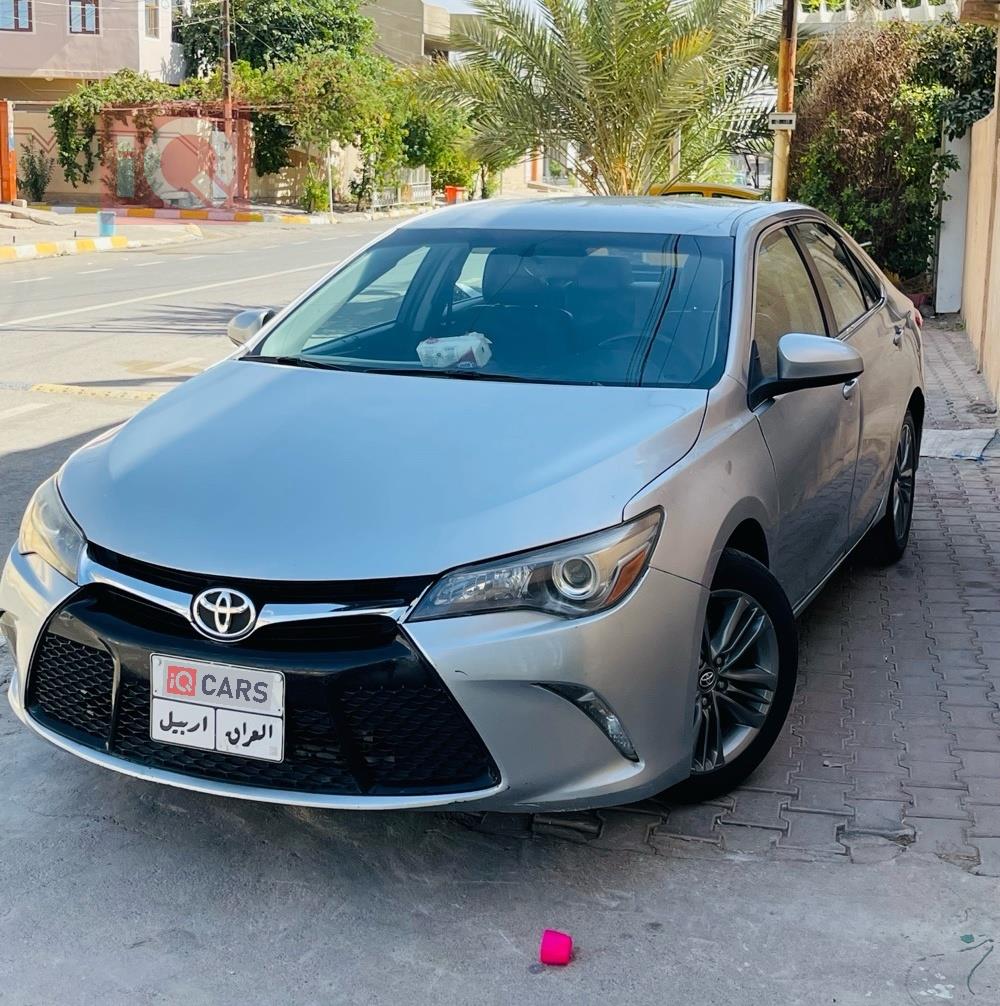 تۆیۆتا کامری